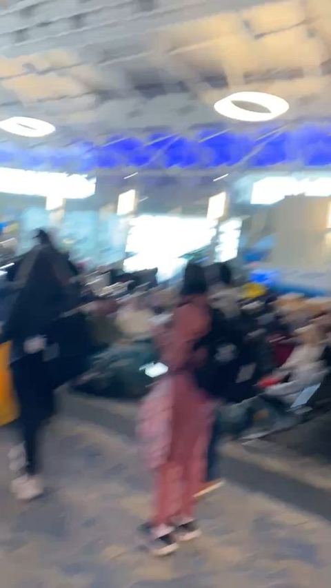 layover in Route to Nassau