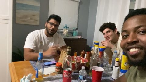 2 popsicles, 3 niggas?
