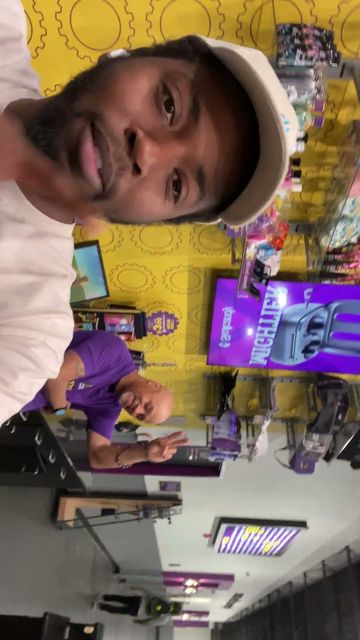 A Black Card at Planet Fitness, and a Drummer’s Advice
