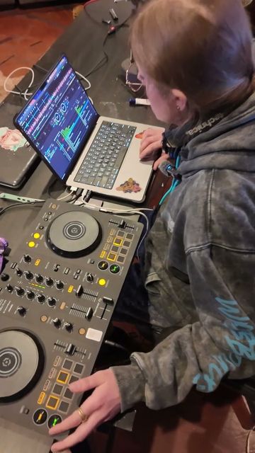 Warming Up Before the Pop-Up | Denver